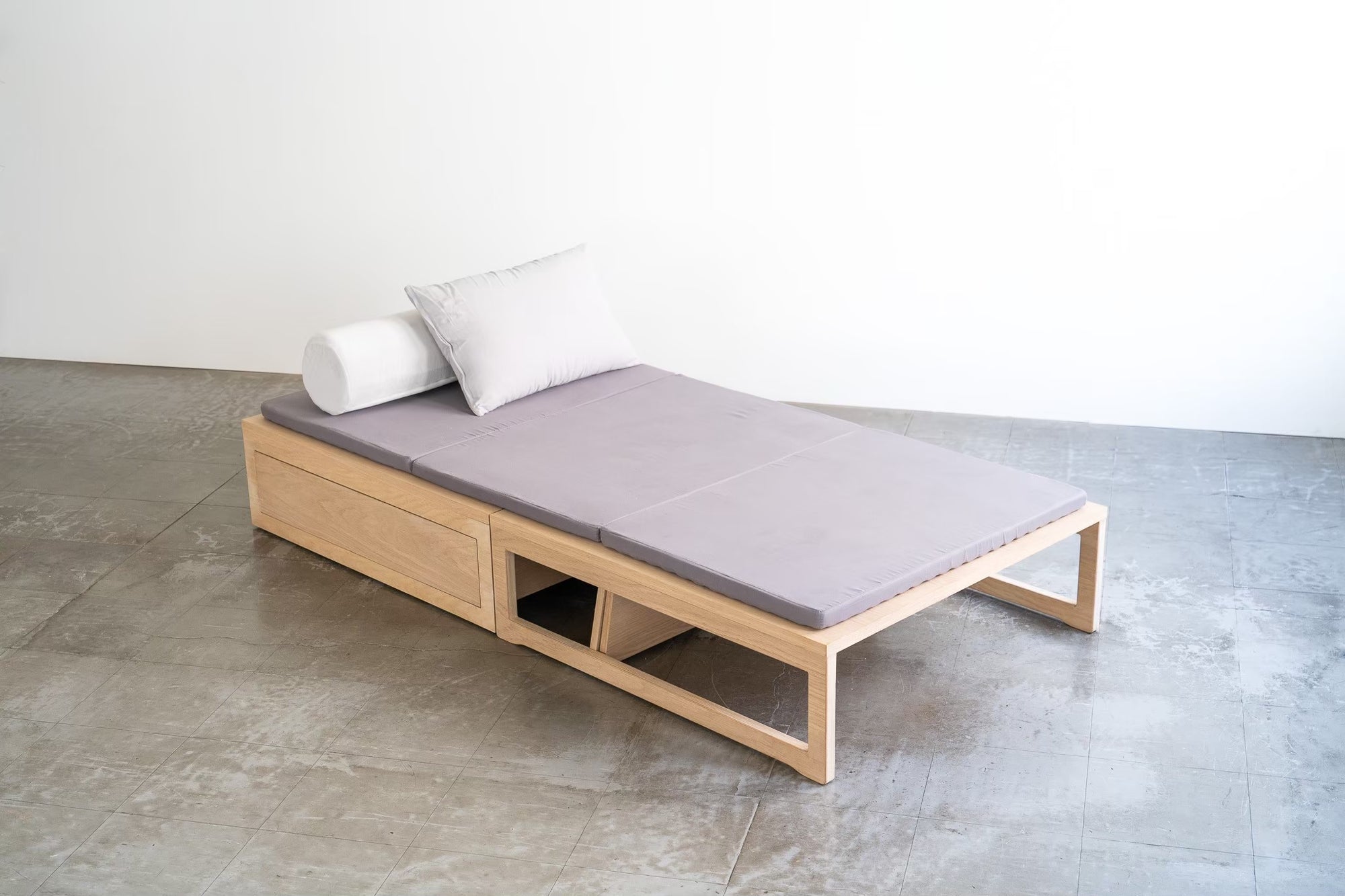 Bed TO Sofa(ベッドとソファ)