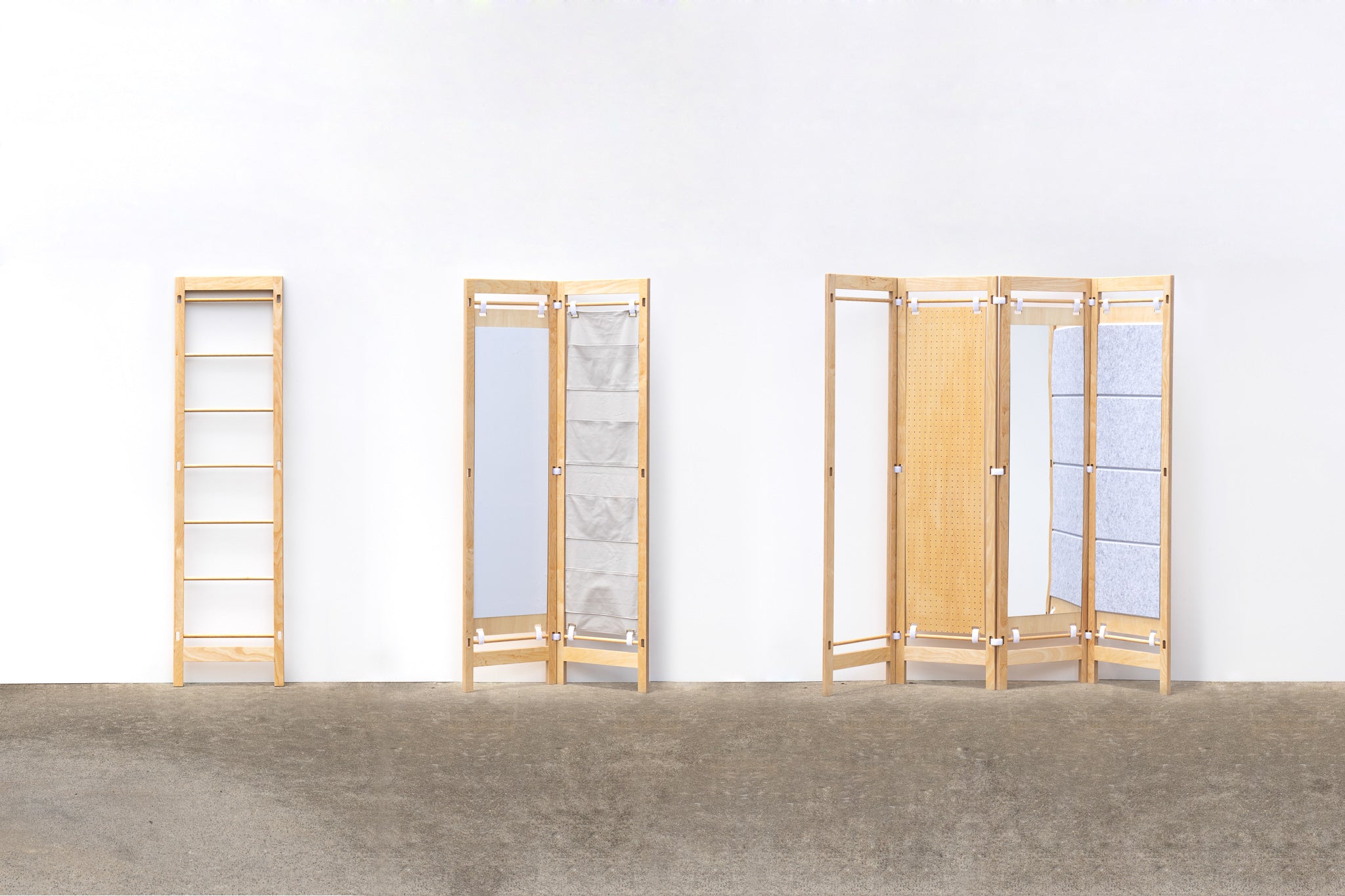 組み合わせ自由自在。暮らしに寄り添うパーソナルフレーム 「FRAMY」